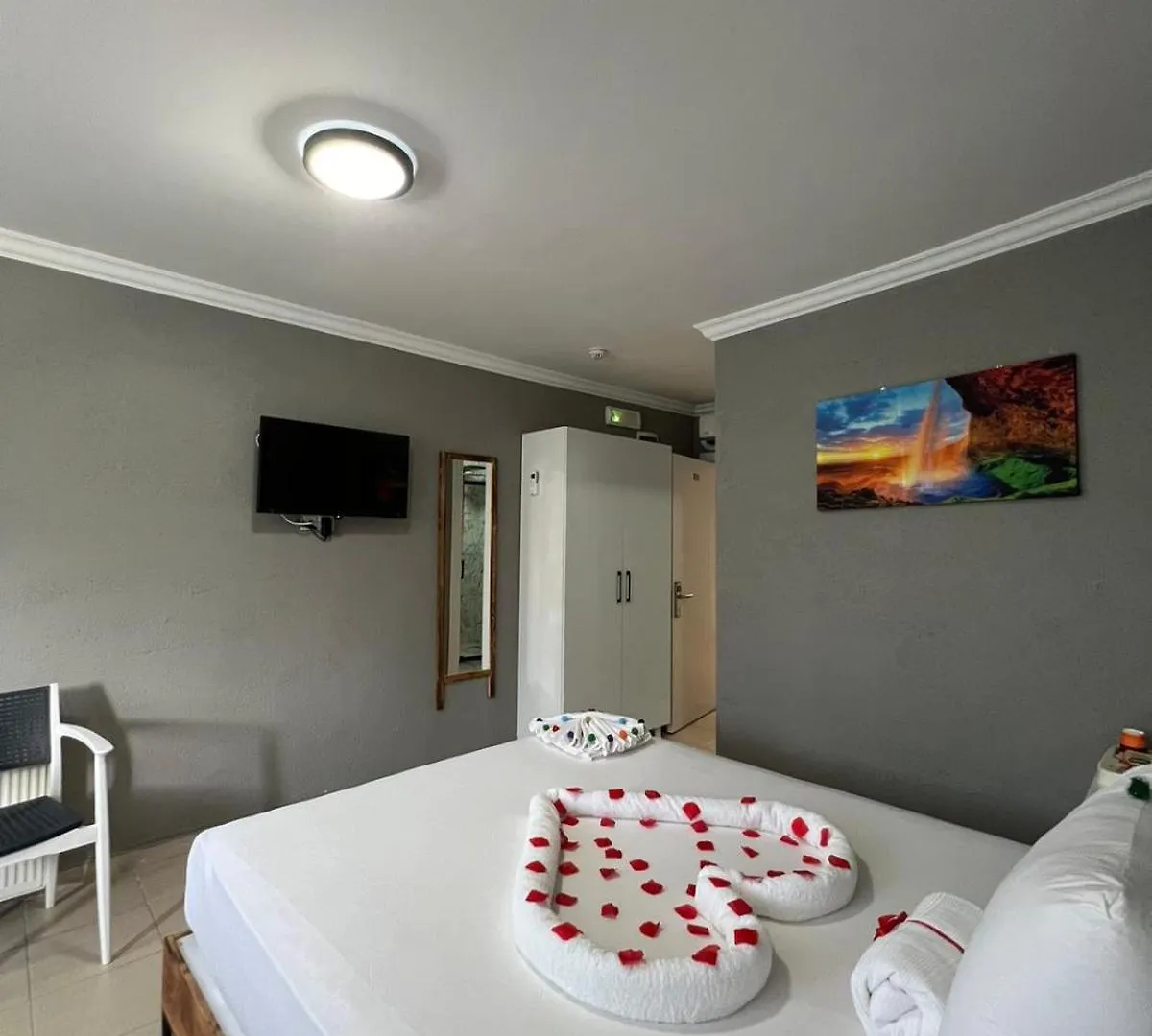 Esen Life Otel Istanbul