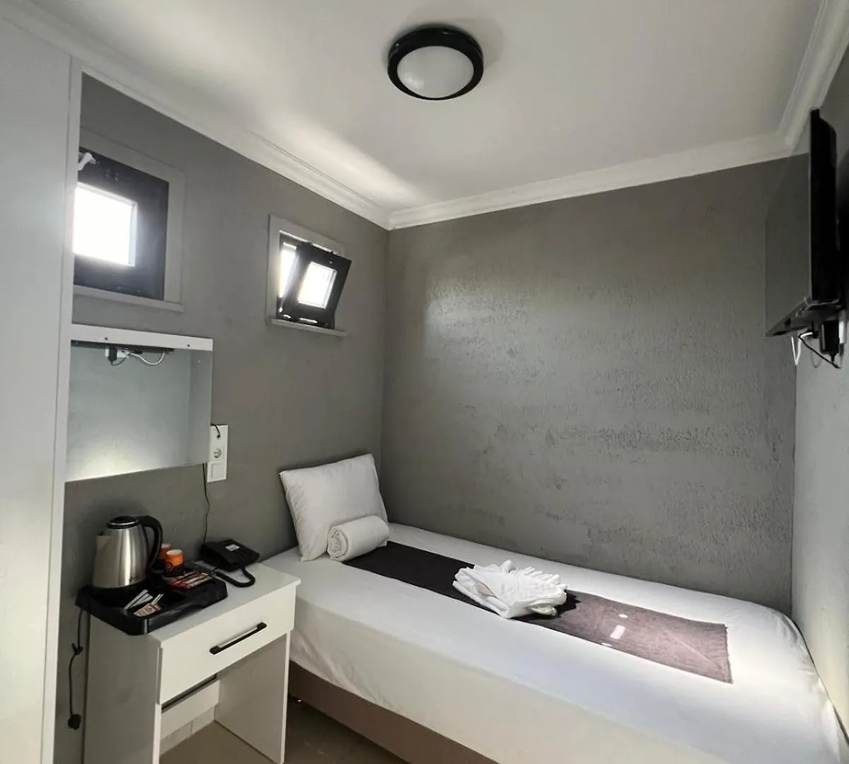 Esen Life Otel Istanbul Turkey